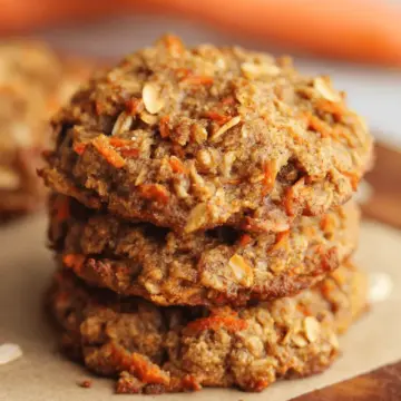 Healthy Carrot Cake Oatmeal Cookies