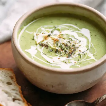 Healthy Creamy Zucchini Soup