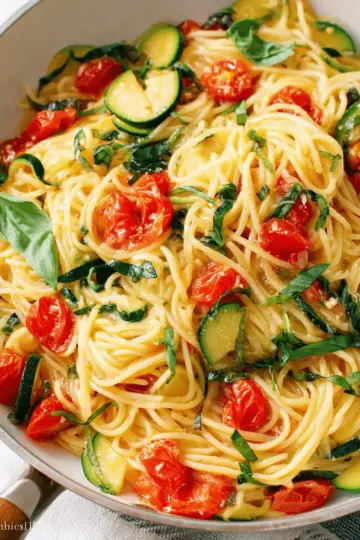 Tomato Basil Zucchini Pasta