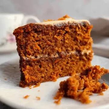 Easy Flourless Oatmeal Carrot Cake Recipe