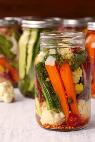 Easy Refrigerator Pickled Vegetables