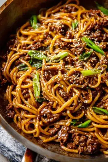 Mongolian Ground Beef Noodles