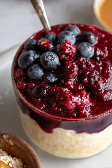 Custard Oats with Mixed Berry Compote