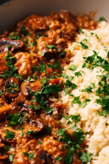Smothered Chicken and Rice