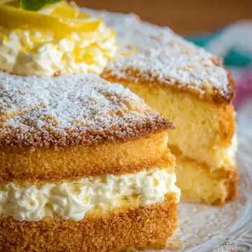 Italian Lemon Cream Cake