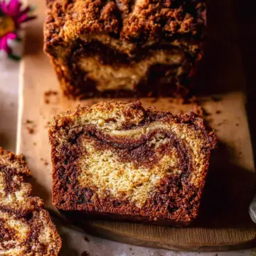 Cinnamon Crunch Swirled Banana Bread